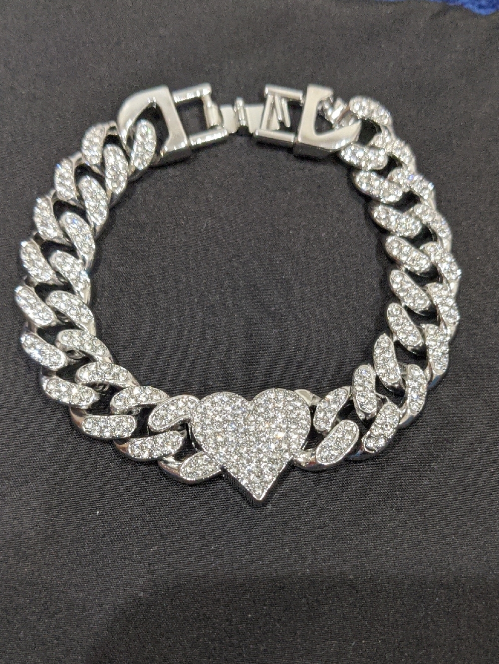 Pavé Heart Cuban Link Bracelet - Silver Sparkle Stainless Steel